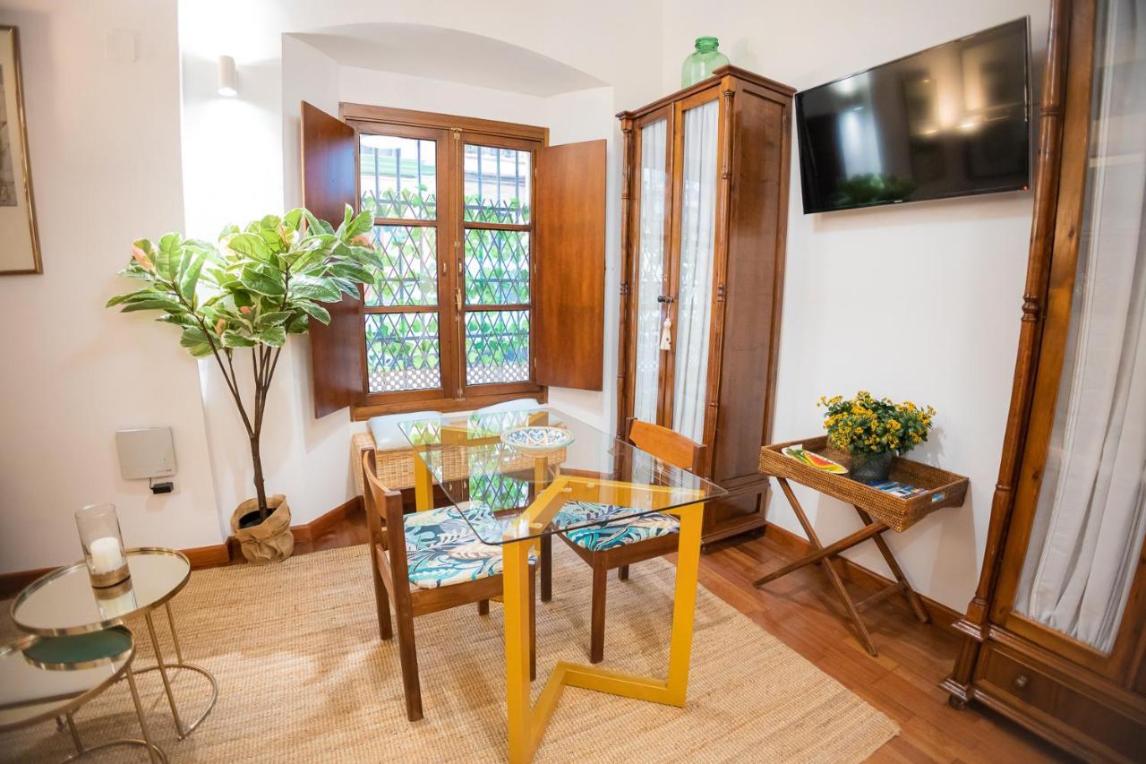 Malaver Suite Sevilla Exteriér fotografie
